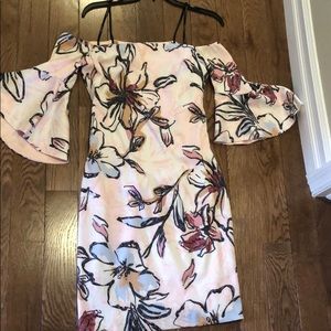 Laundry by shelli Segal floral cocktail dress